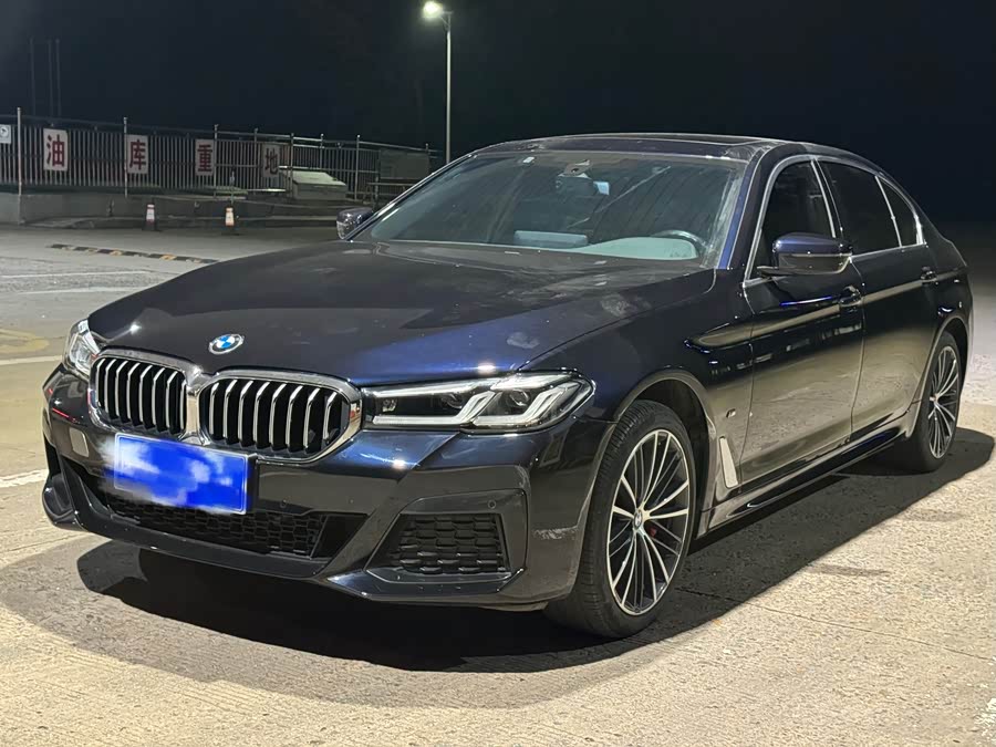 2022 BMW 5 Series 530Li Leading Edition M Sport Package