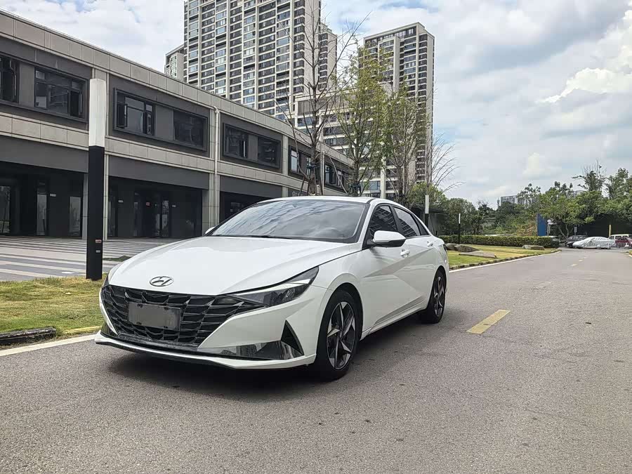 2021 Hyundai Elantra 1.5L CVT GLS Leading Edition