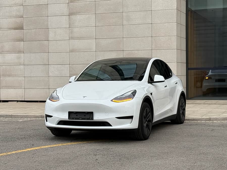 Model Y 2023 Rear-Wheel Drive