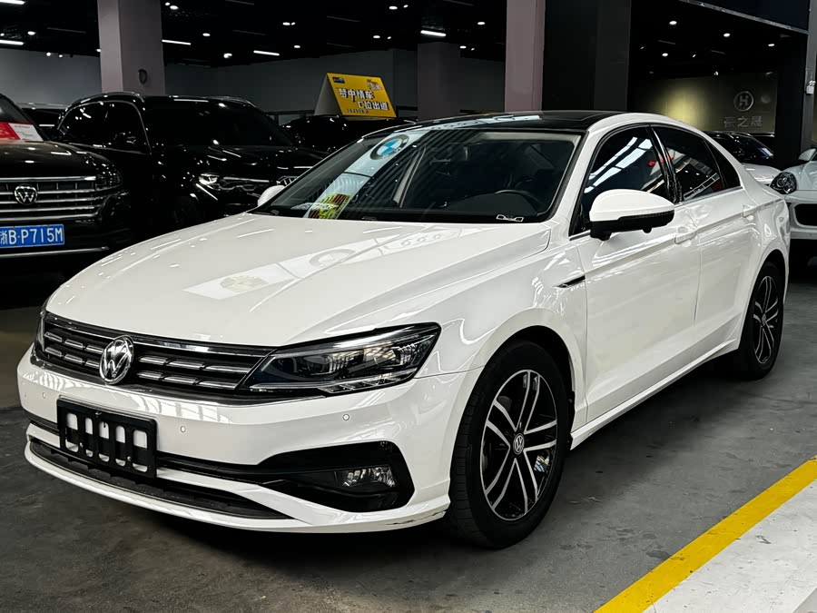 Lamando 2021 280TSI DSG Luxury Phantom Edition