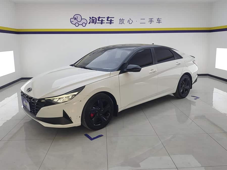 Hyundai Elantra 2022 1.5L CVT 20th Anniversary Edition