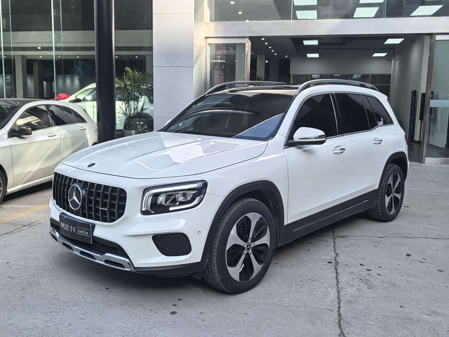Mercedes-Benz GLB 2021 Fashion Edition