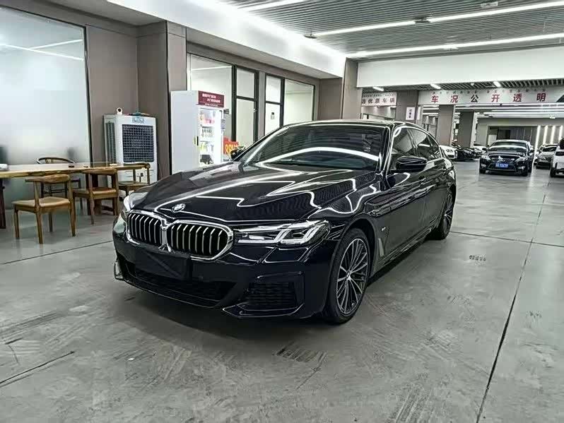 2023 BMW 5 Series 530Li Leading Edition M Sport Package