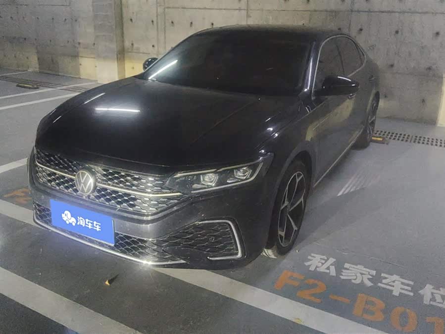 2023 Passat Facelift 330TSI Starry Sky Luxury Edition