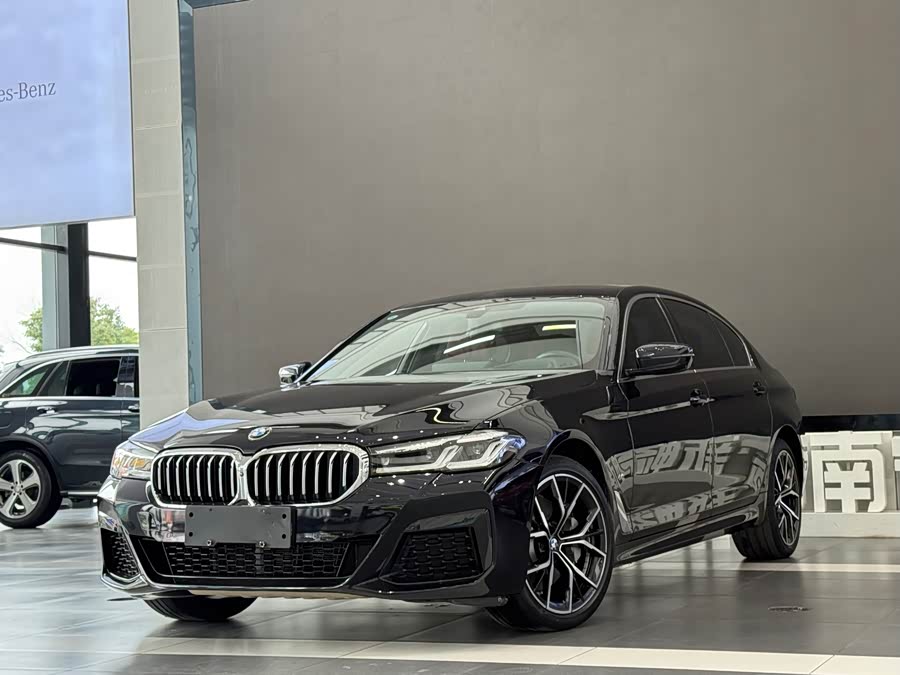 2021 BMW 5 Series 530Li Luxury M Sport Package