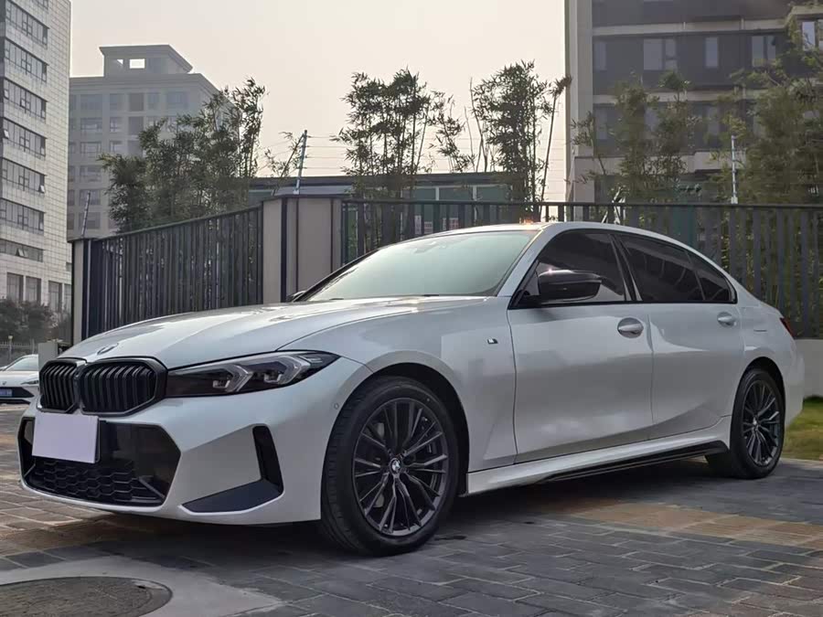 2024 BMW 3 Series 325Li M Sport Shadow Edition