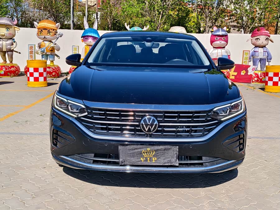 2023 Passat 330TSI Luxury Edition