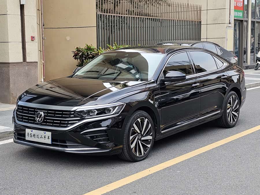 2022 Passat 330TSI Luxury Edition