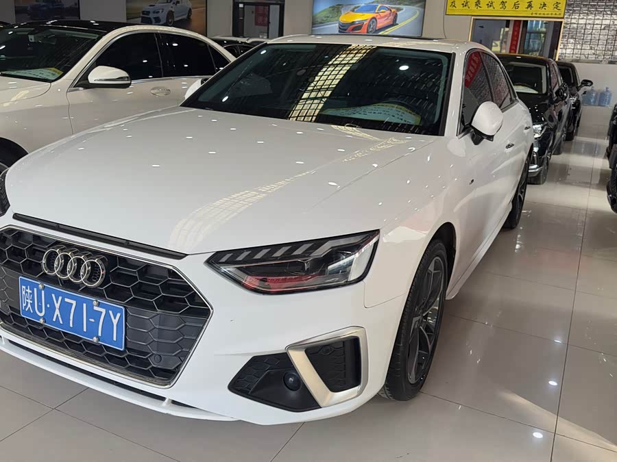 Audi A4L 2023 40 TFSI Fashion Dynamic Edition