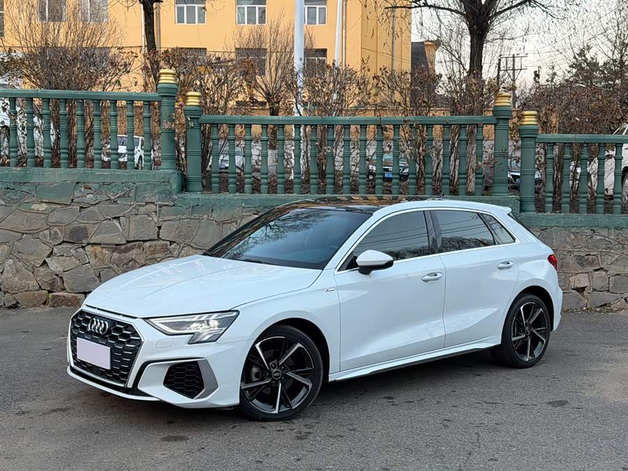 Audi A3 2022 Sportback 35 TFSI Fashion Sport