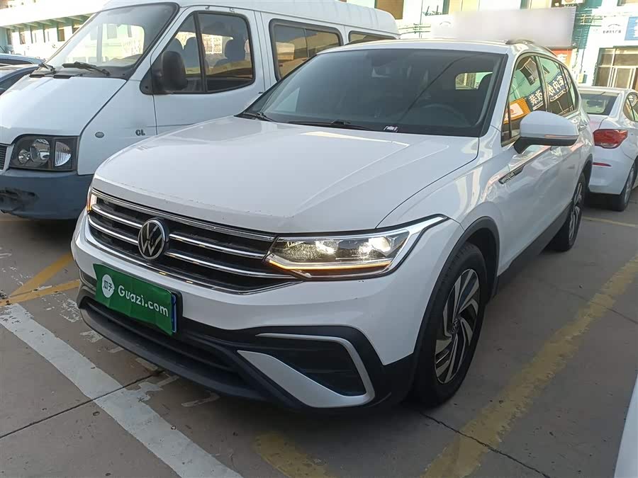 Tiguan L 2022 330TSI Automatic 2WD Comfort Edition