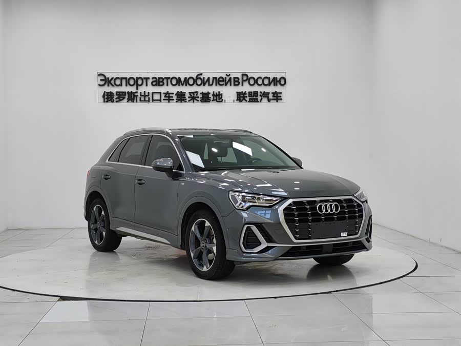 Audi Q3 2021 35 TFSI Fashion Dynamic Edition