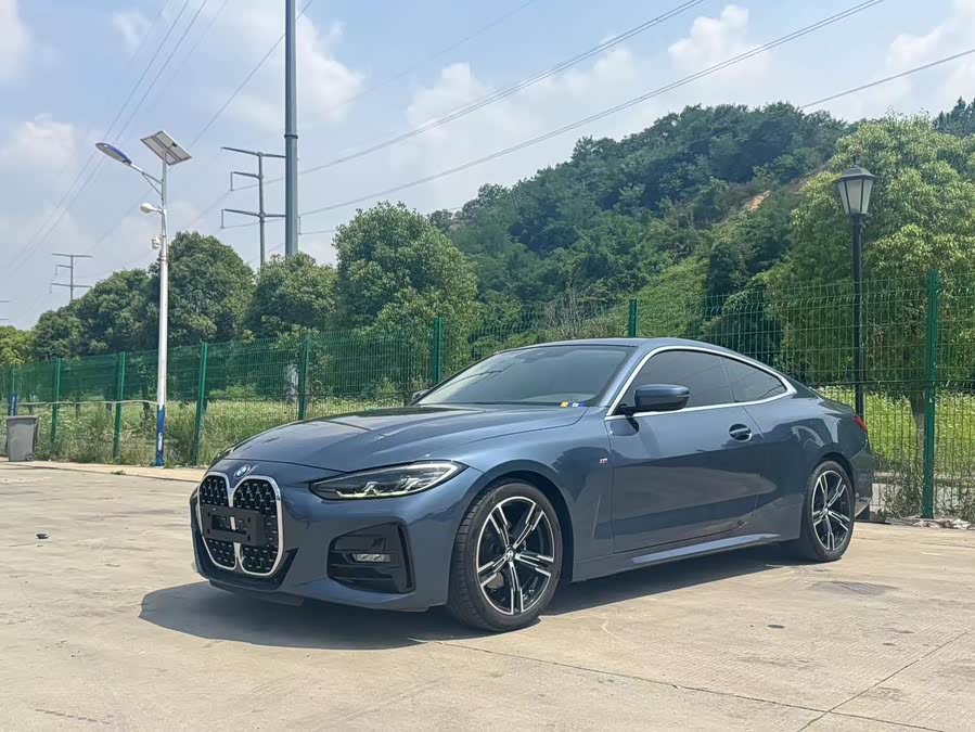 2022 BMW 4 Series 425i Fashion Model M Sport Shadow Edition