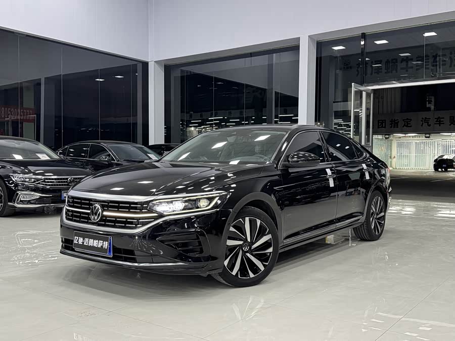 2022 Passat 330TSI Luxury Edition
