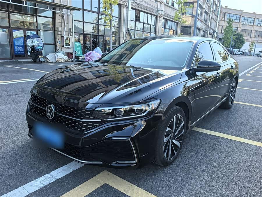 2022 Volkswagen Passat 330TSI Starry Sky Luxury Edition