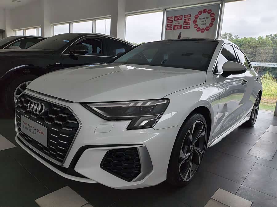 2024 Audi A3 A3L Limousine 35 TFSI Fashionable Elegant Model