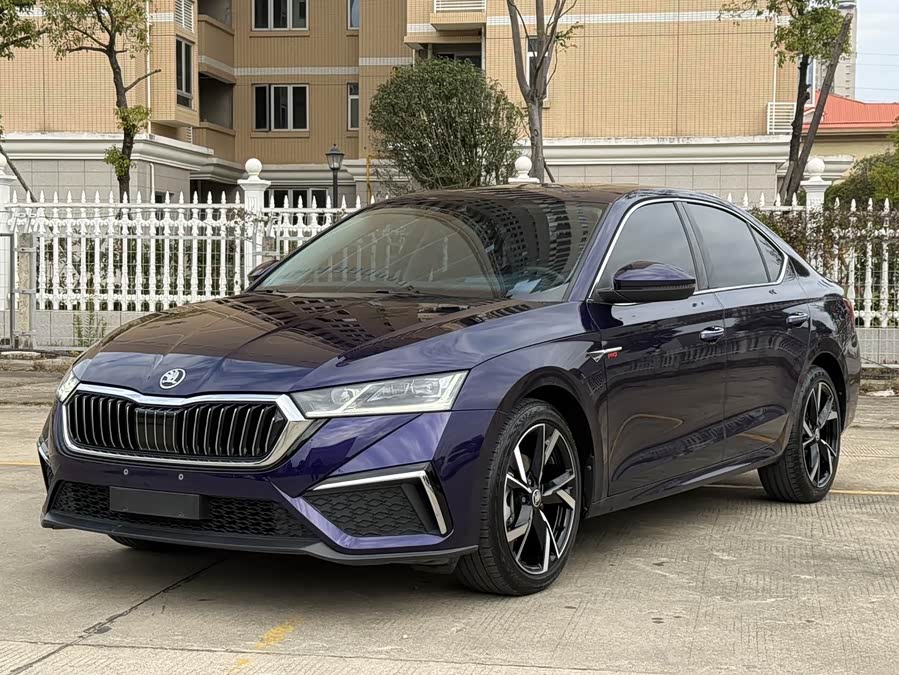 Octavia 2021 PRO TSI280 DSG Premium Edition