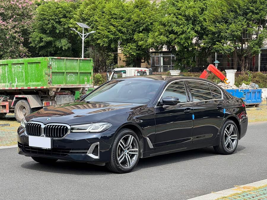 2023 BMW 5 Series 530Li Leading Luxury Package