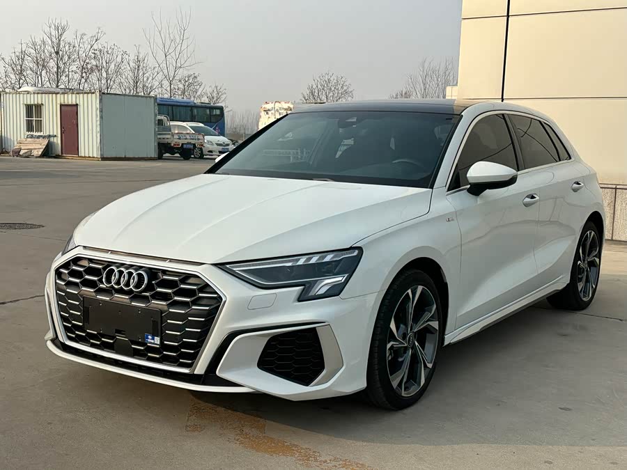 Audi A3 2022 Sportback 35 TFSI Fashion Sport