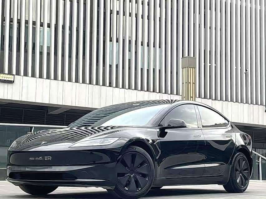 Model 3 2023 Rear-Wheel Drive