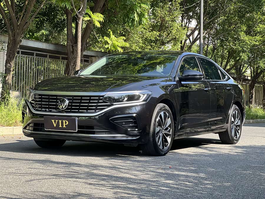 2022 Volkswagen Passat 330TSI Elite Edition