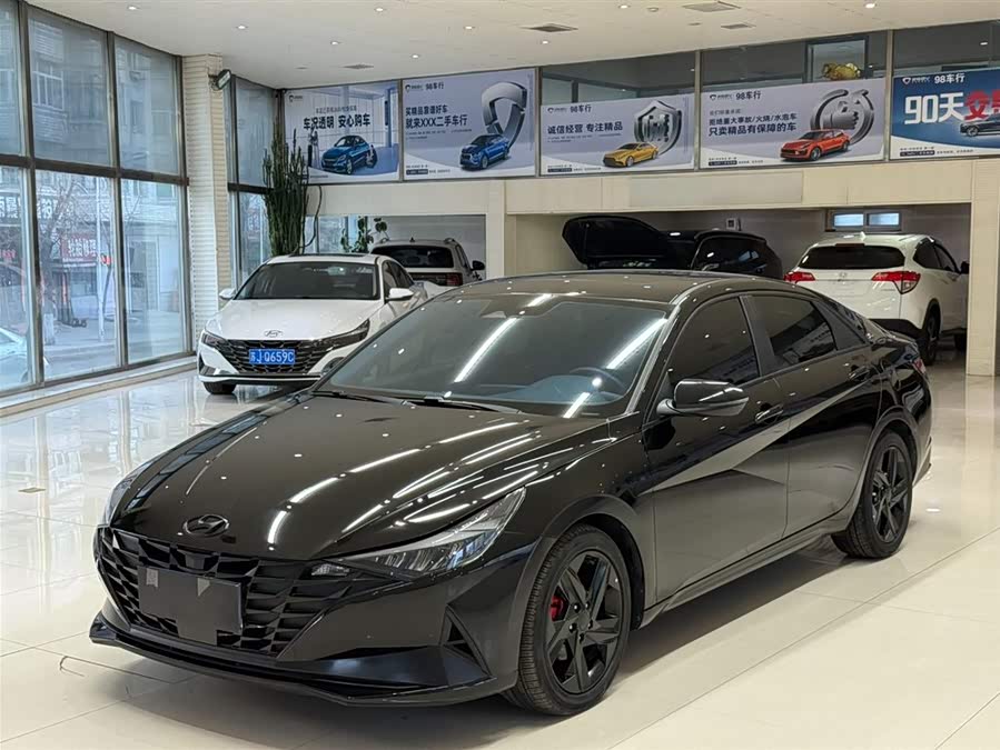 Hyundai Elantra 2022 1.5L CVT 20th Anniversary Edition