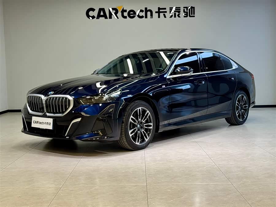 2024 BMW 5 Series 530Li Leading Edition M Sport Package