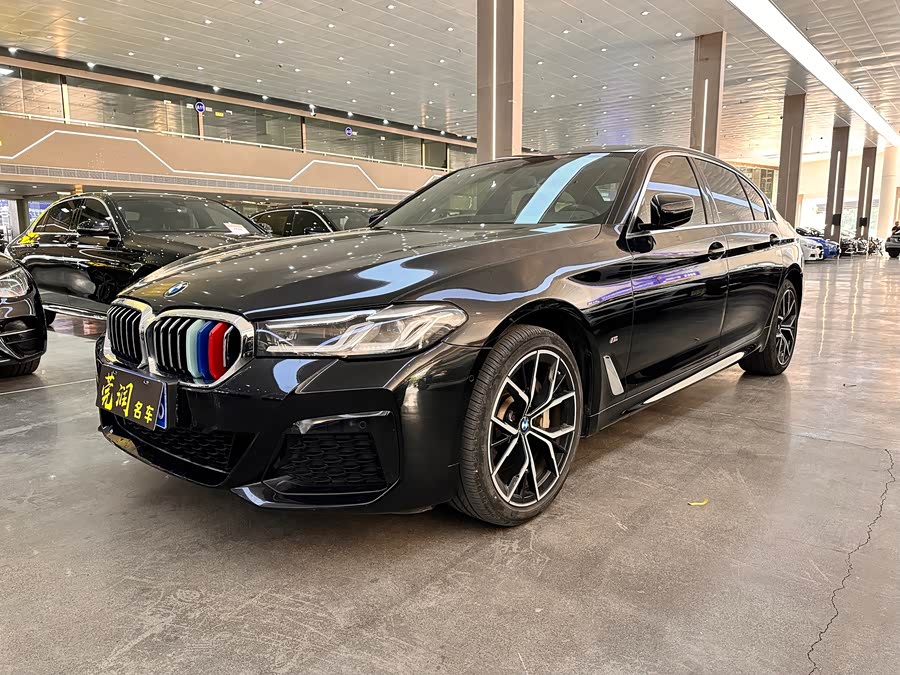 BMW 5 Series 2022 Facelift 3 530Li Luxury M Sport Package