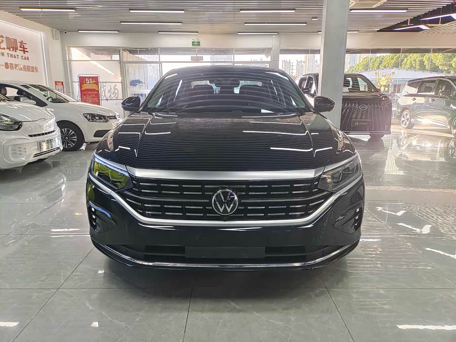 2022 Passat 330TSI Luxury Edition
