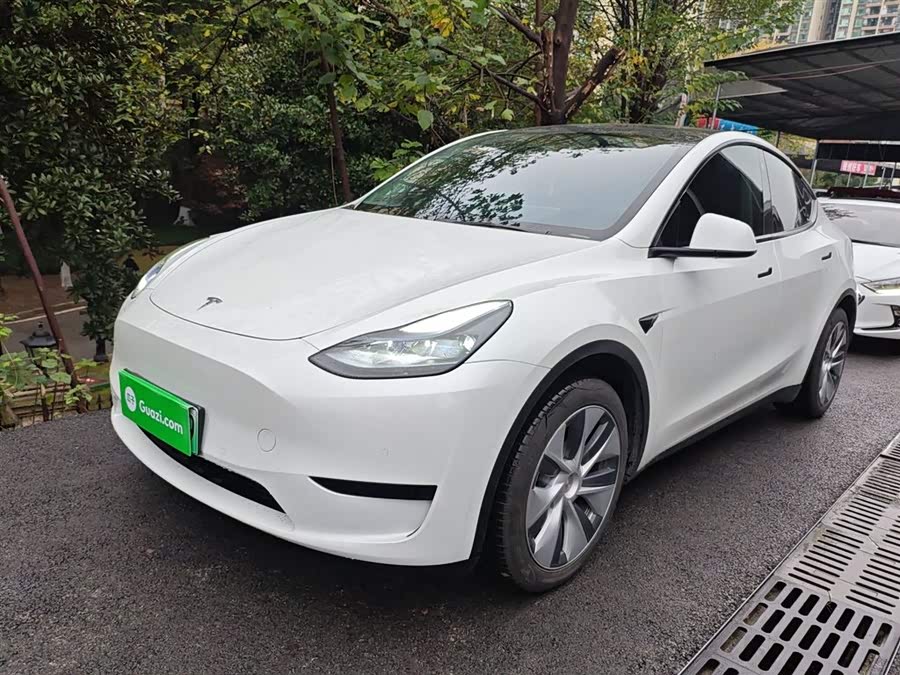 Model Y 2022 Facelift Rear-Wheel Drive Version