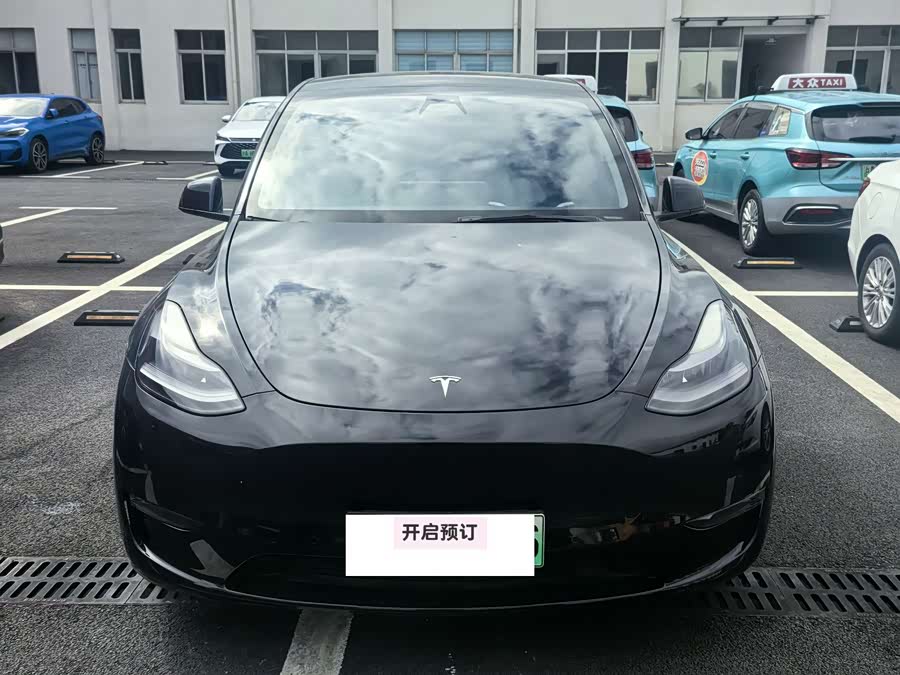 Model Y 2022 Rear-Wheel Drive