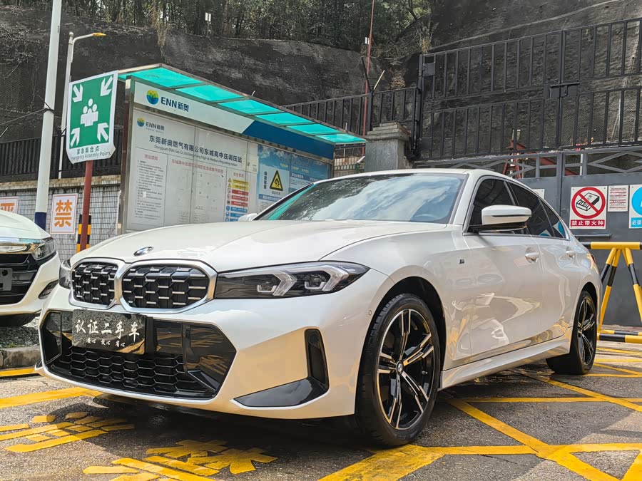 2024 BMW 3 Series 325i M Sport Package