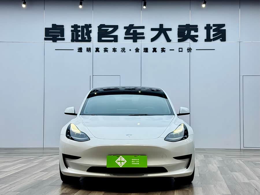 Model 3 2022 Rear-Wheel Drive