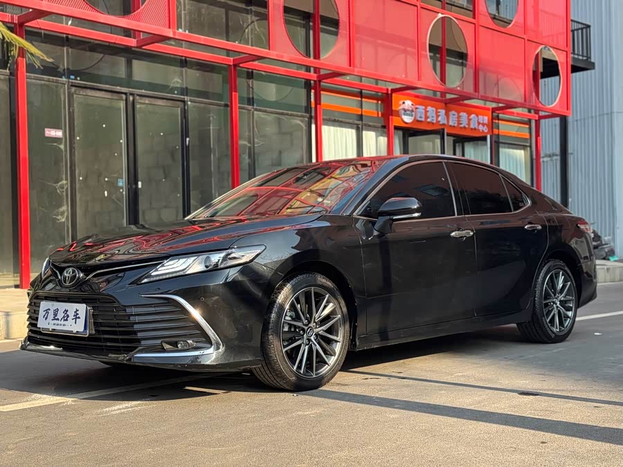 Camry 2021 2.5G Luxury Edition