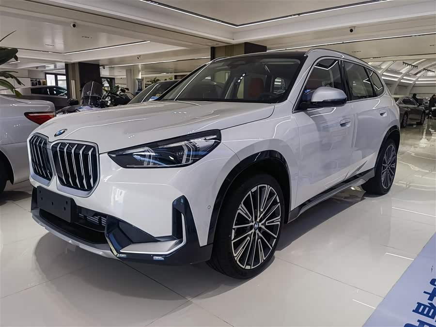 2023 BMW X1 xDrive25Li X Design Package