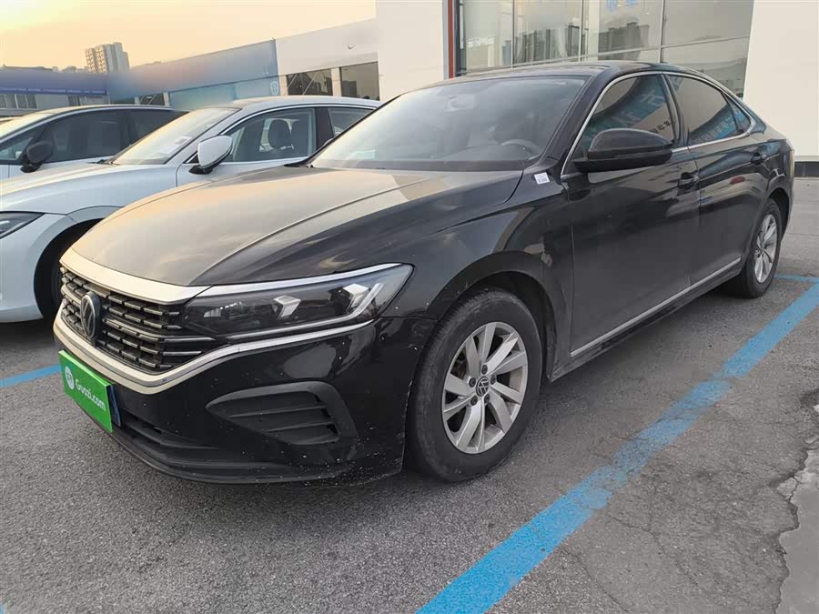 2022 Volkswagen Passat 280TSI Business Edition