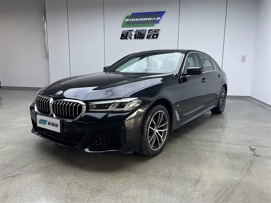 BMW 5 Series 2022 Facelift II 525Li M Sport Package