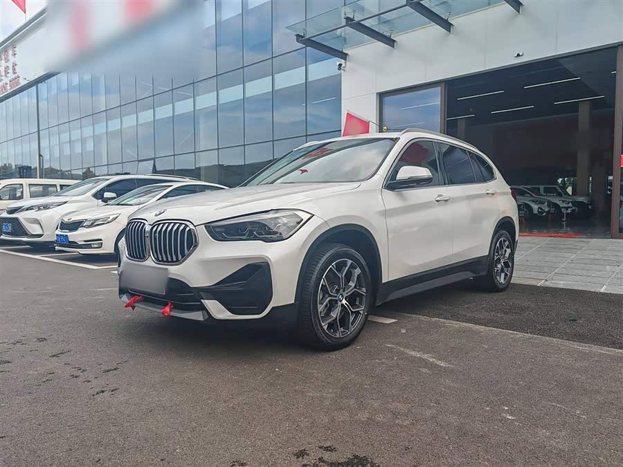 BMW X1 2021 sDrive25Li Leading Edition