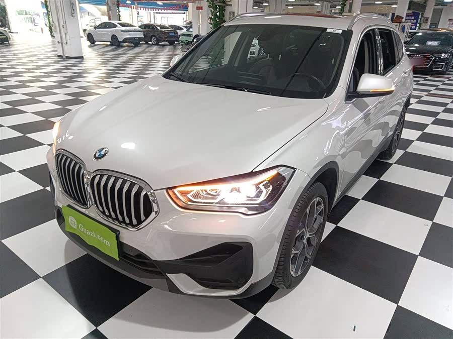 BMW X1 2022 sDrive25Li Leading Edition
