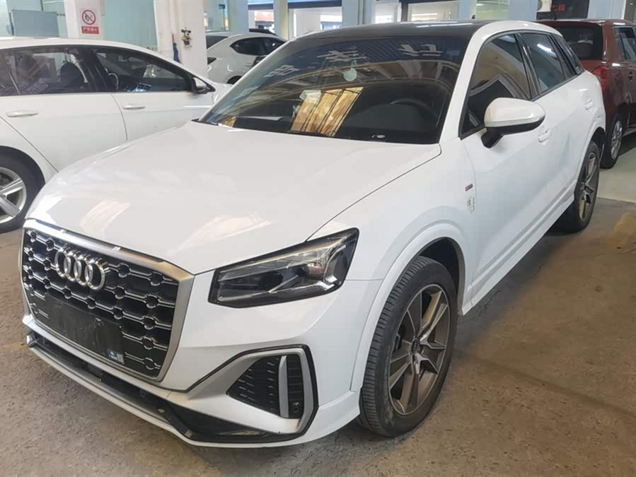 Audi Q2L 2022 35 TFSI Luxury Elegance