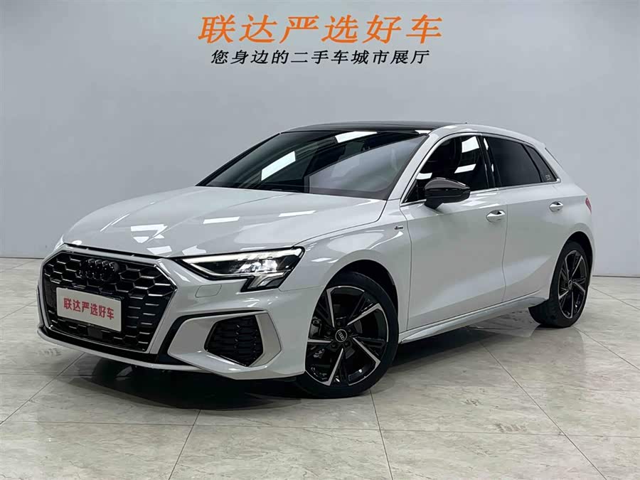 Audi A3 2022 Sportback 35 TFSI Fashion Sport