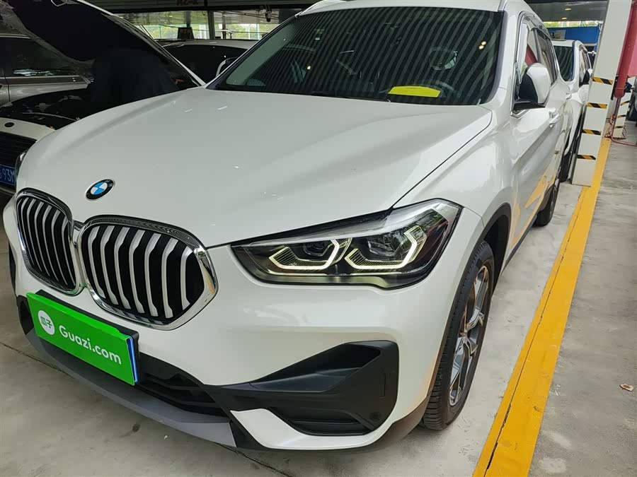 BMW X1 2022 sDrive25Li Leading Edition