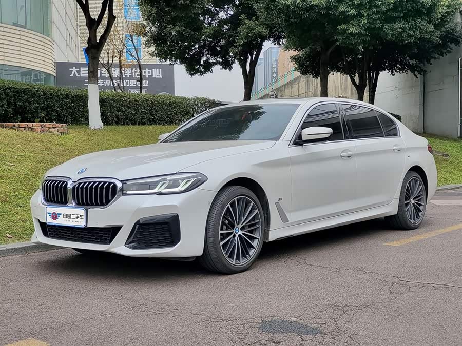 2023 BMW 5 Series 530Li Leading Edition M Sport Package