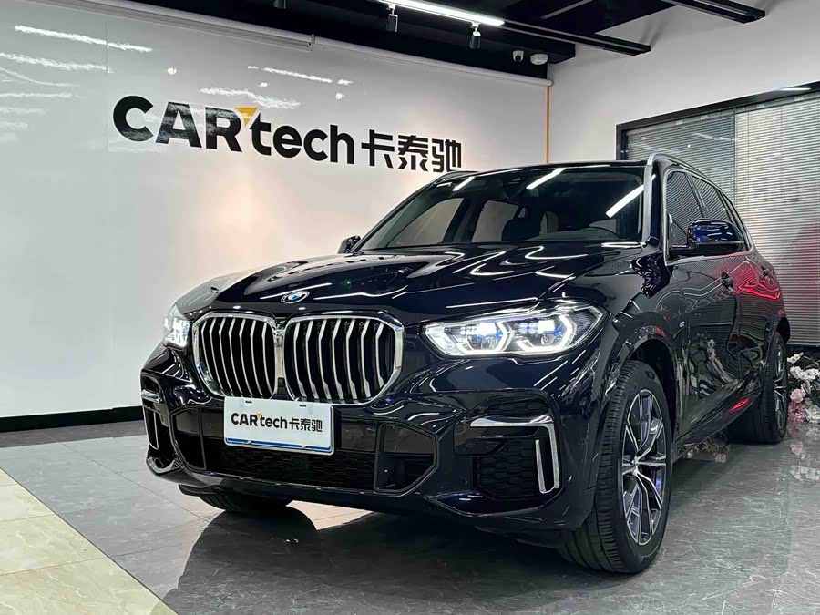 BMW X5 2022 xDrive 30Li Luxury M Sport Package