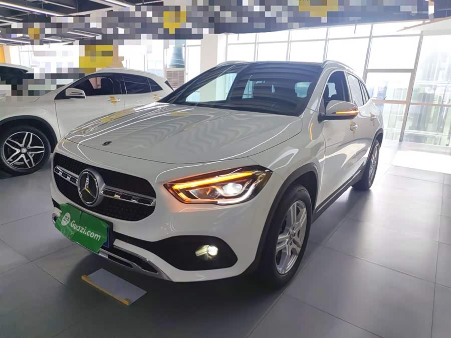 Mercedes-Benz GLA 2022 Facelift - GLA 200