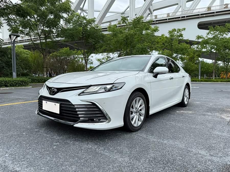 Camry 2022 2.0S Knight Edition