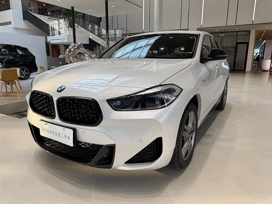 BMW X2 2023 sDrive 25i Shining Edition