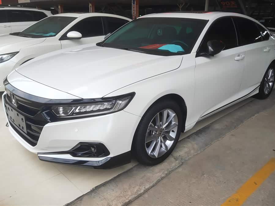 2022 Honda Accord 260TURBO Luxury Edition
