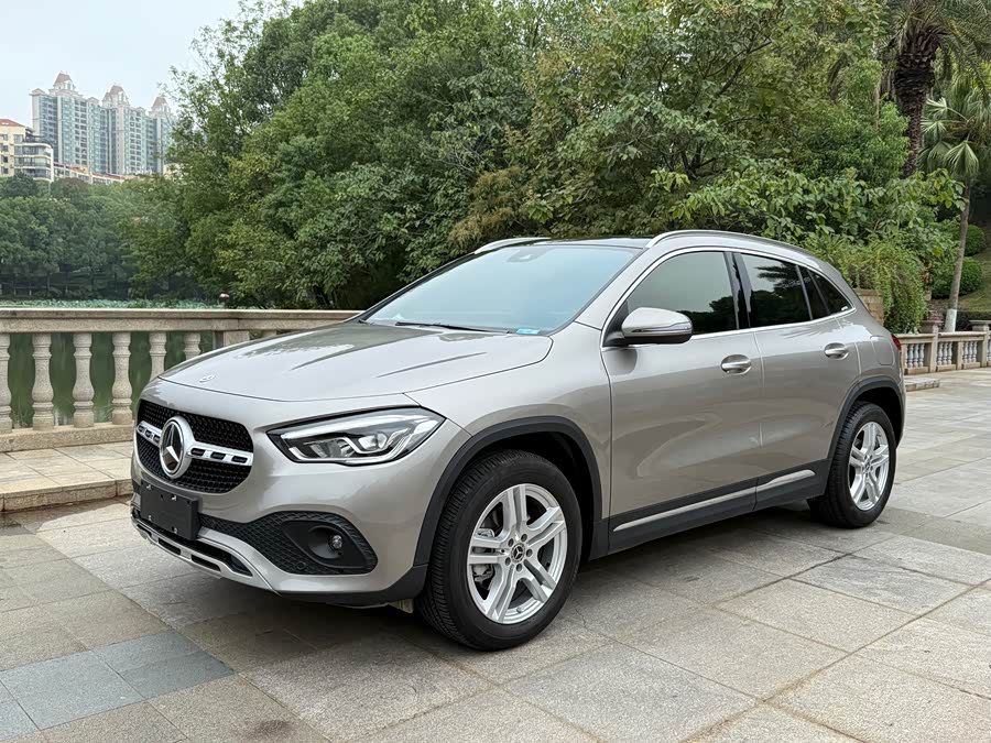 Mercedes-Benz GLA 2022 Facelift - GLA 200