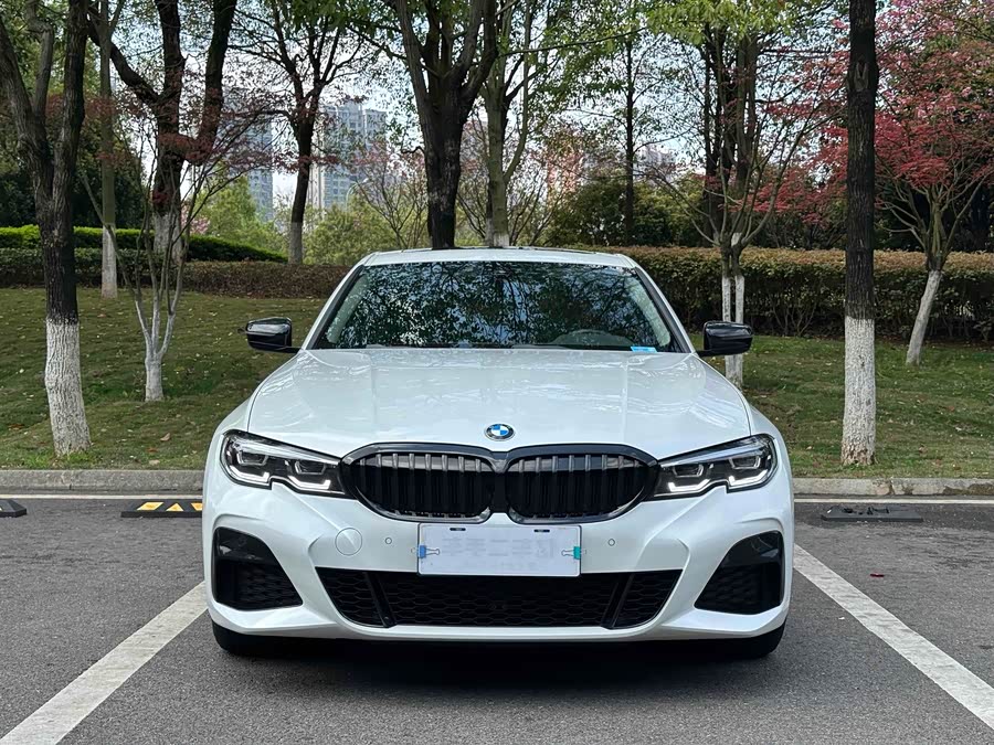 2022 BMW 3 Series 325Li M Sport Shadow Edition